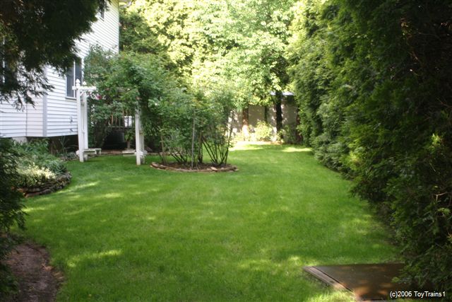 2006 back yard garden